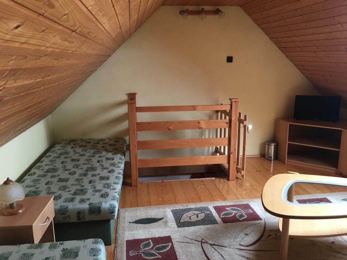 J&M Privat Lejlighed Závažná Poruba Eksteriør billede